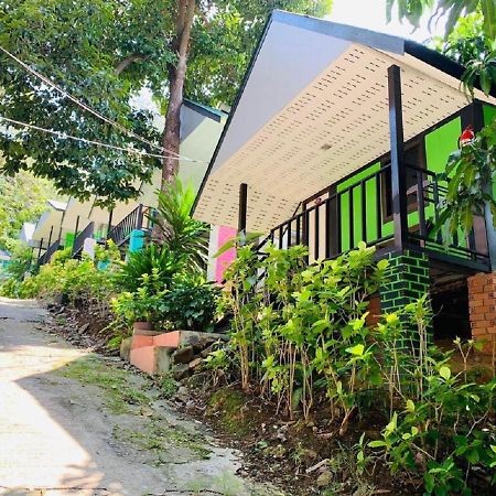 Hostel Apache Top Hill Phi Phi Don Exteriér fotografie